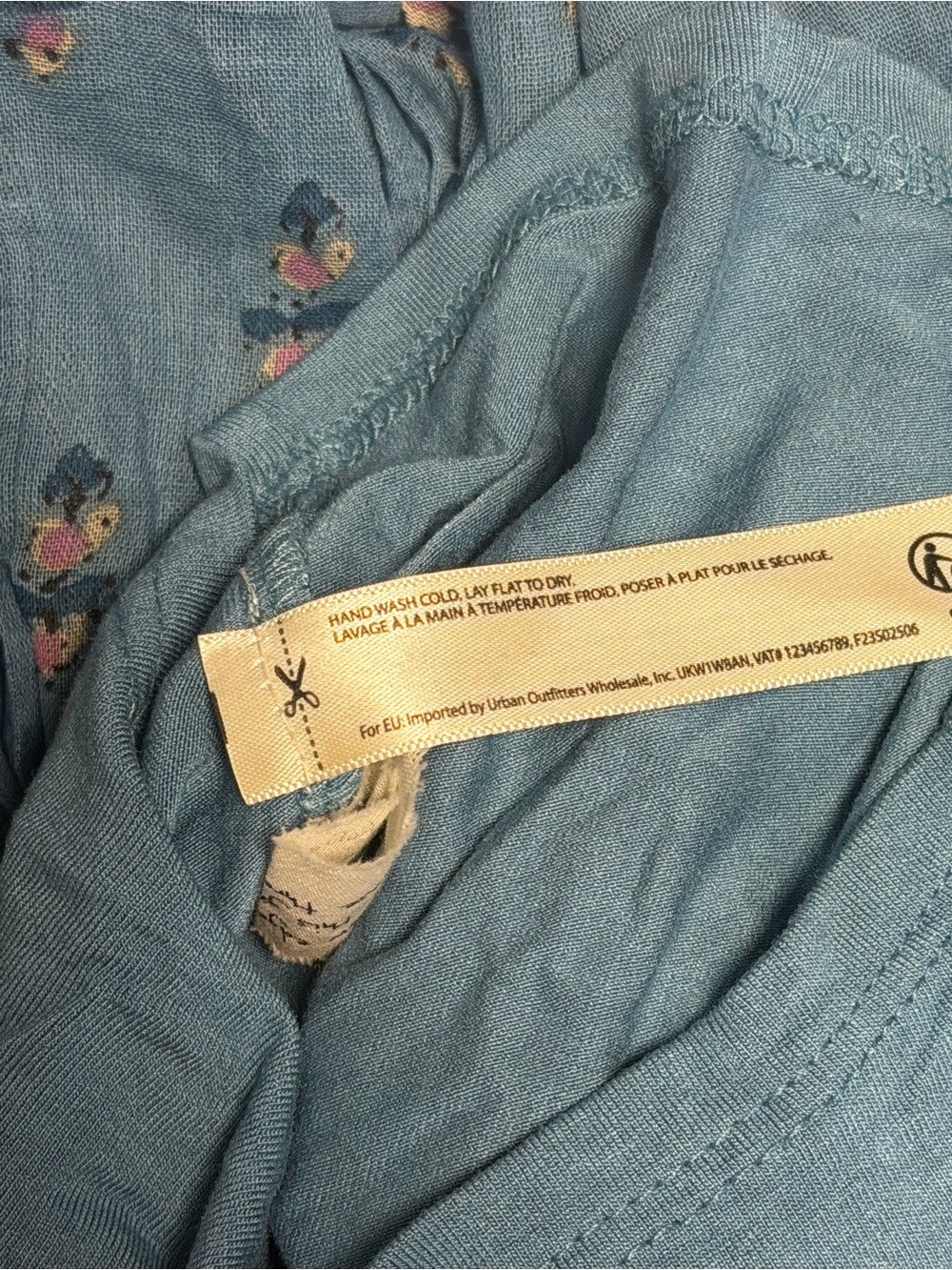 Free People blue floral mini skirt with adorable lace up detail! size L NWOT - Picture 10 of 11